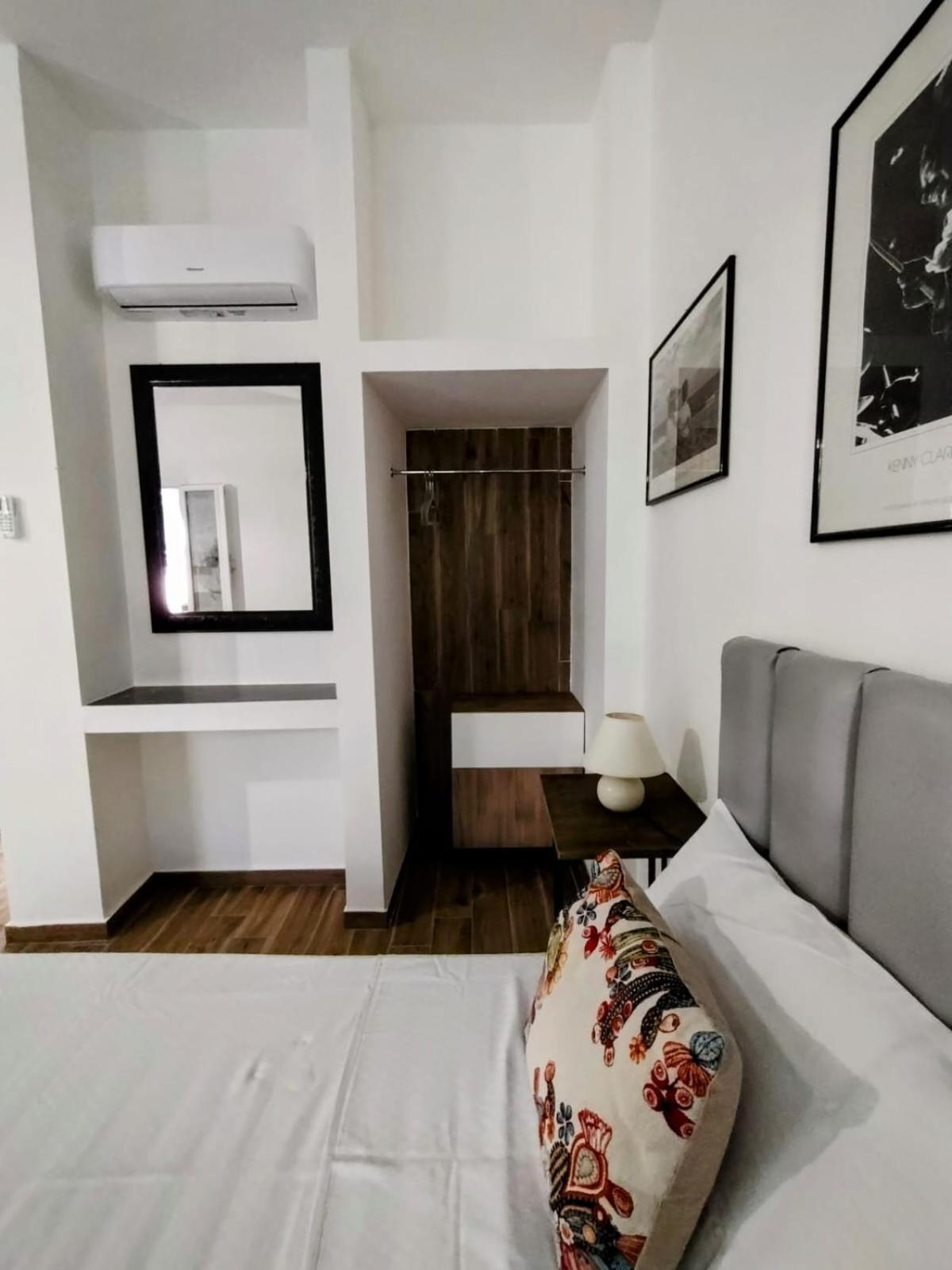 Domus Vetriera Apartment ปาแลร์โม ภายนอก รูปภาพ