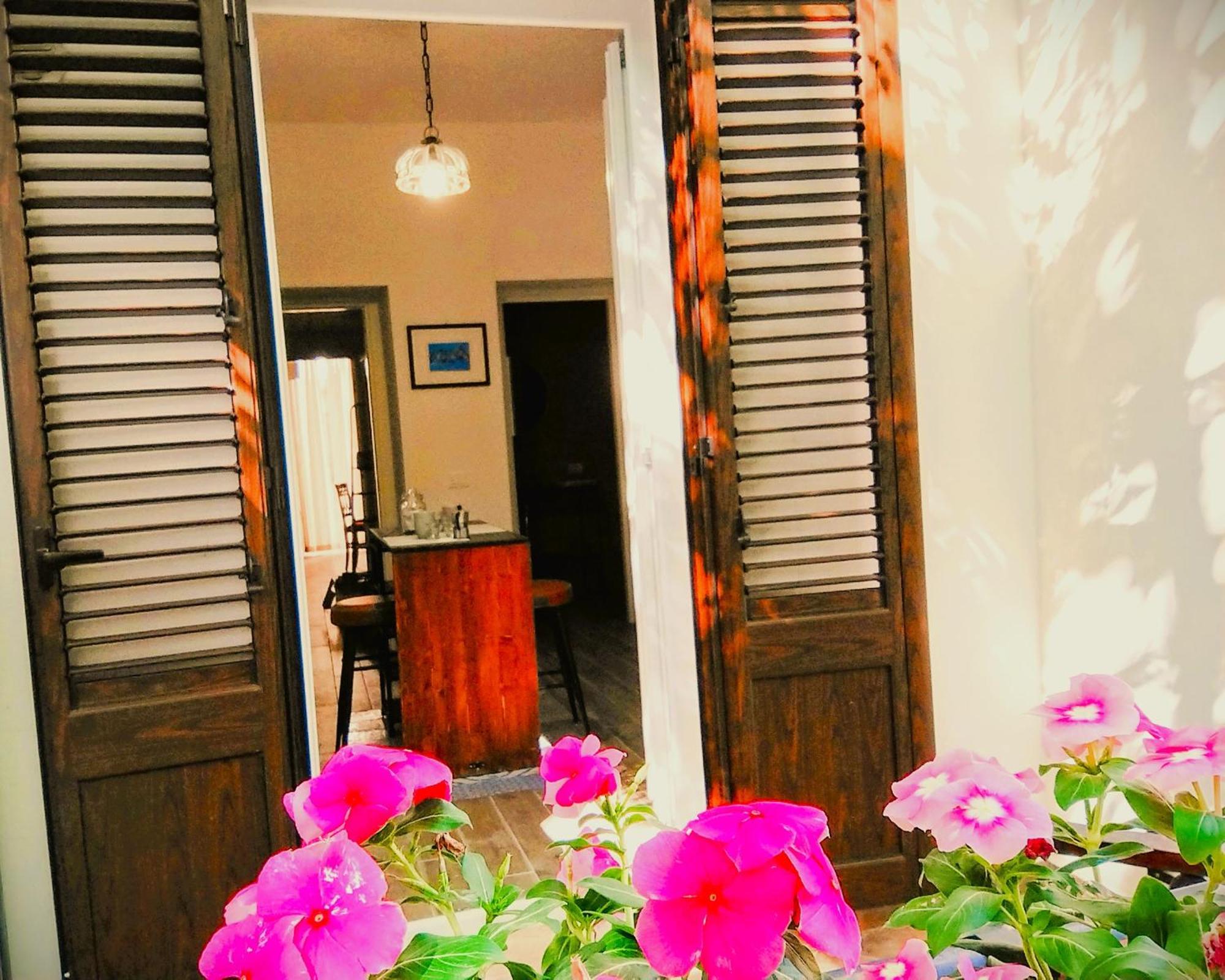 Domus Vetriera Apartment ปาแลร์โม ภายนอก รูปภาพ