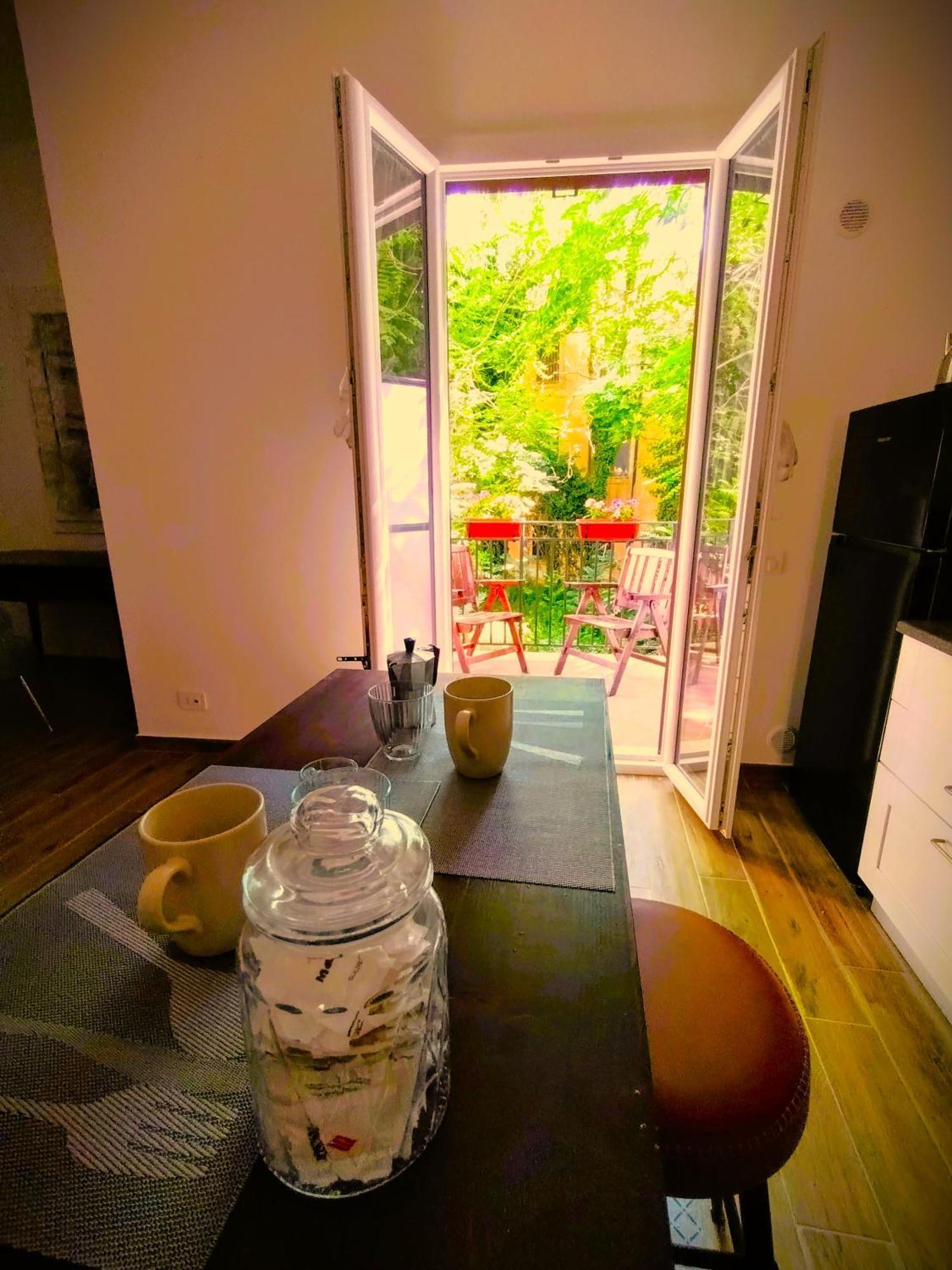 Domus Vetriera Apartment ปาแลร์โม ภายนอก รูปภาพ