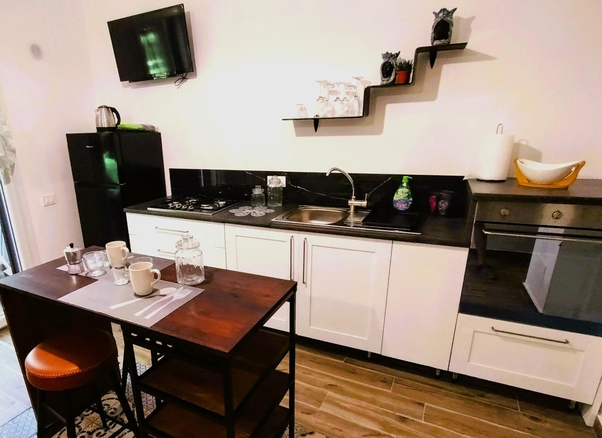 Domus Vetriera Apartment ปาแลร์โม ภายนอก รูปภาพ